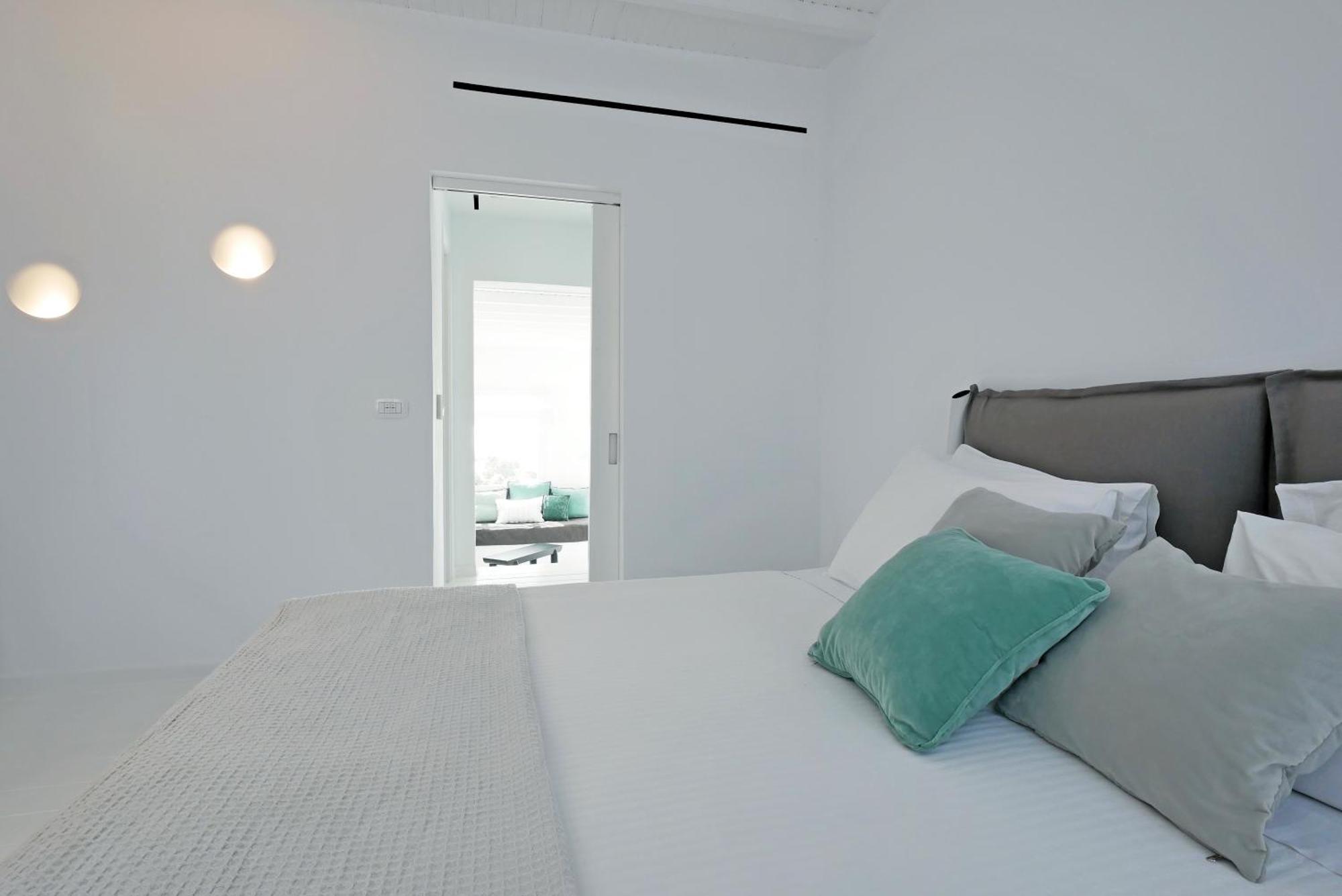 Ostraco Suites Mykonos Town Quarto foto
