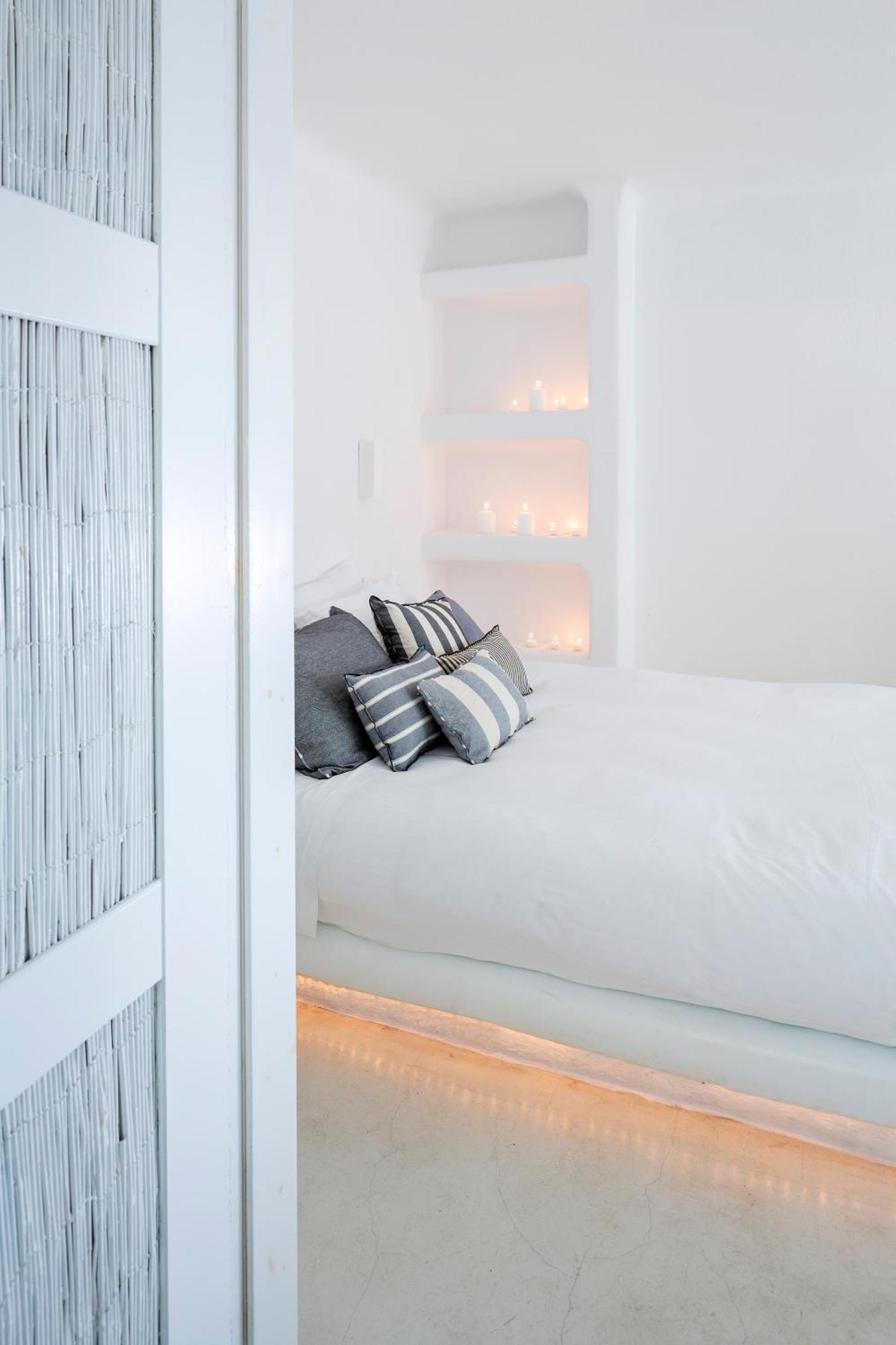 Ostraco Suites Mykonos Town Quarto foto