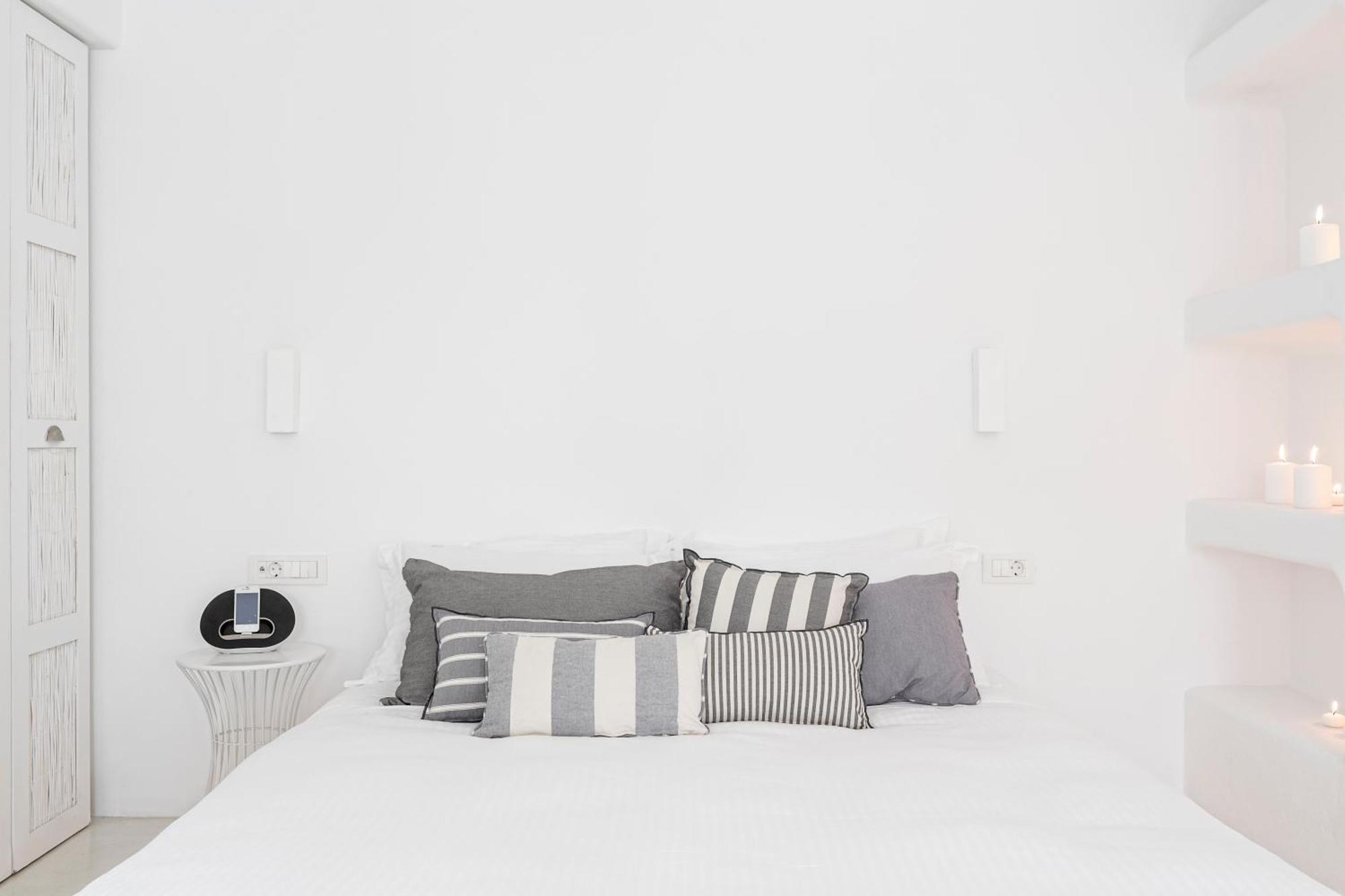 Ostraco Suites Mykonos Town Quarto foto